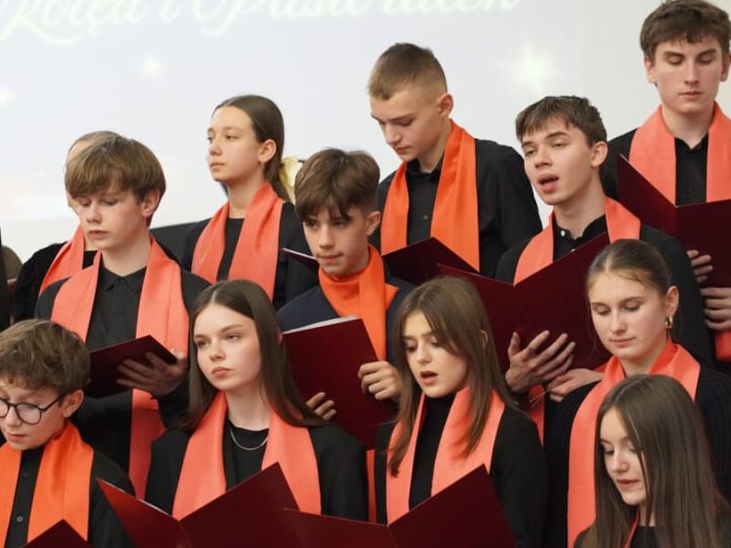 Zdjęcie prezentujące - Kolędy na bis w Akademii Piotrkowskiej