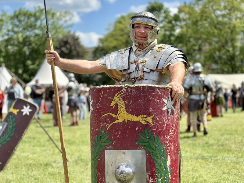 Zdjęcie prezentujące - Historyczny Piknik Rodzinny „Wioska Wikinga” przy Akademii Piotrkowskiej