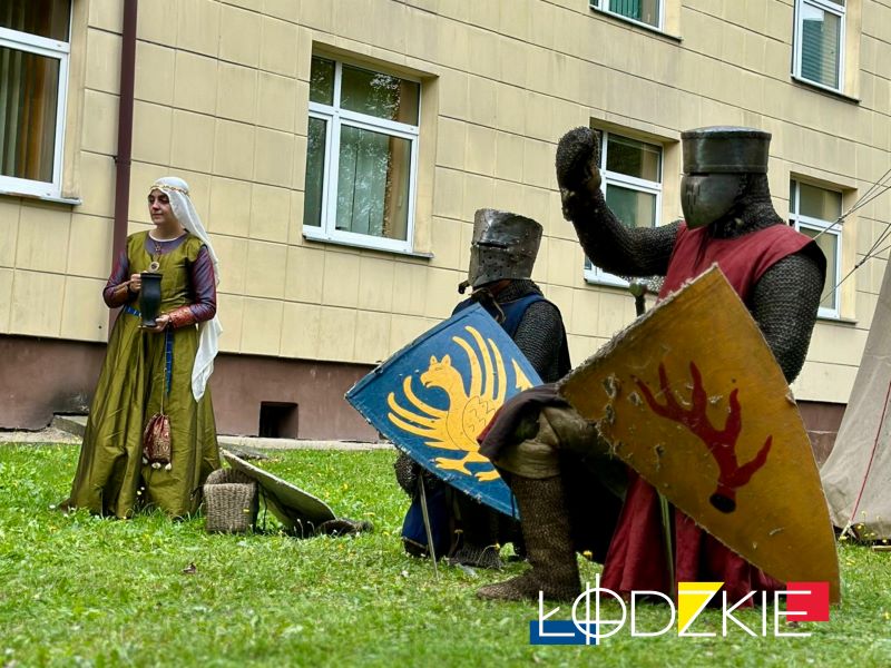 Zdjęcie prezentujące - Popołudnie z Templariuszami w Akademii Piotrkowskiej